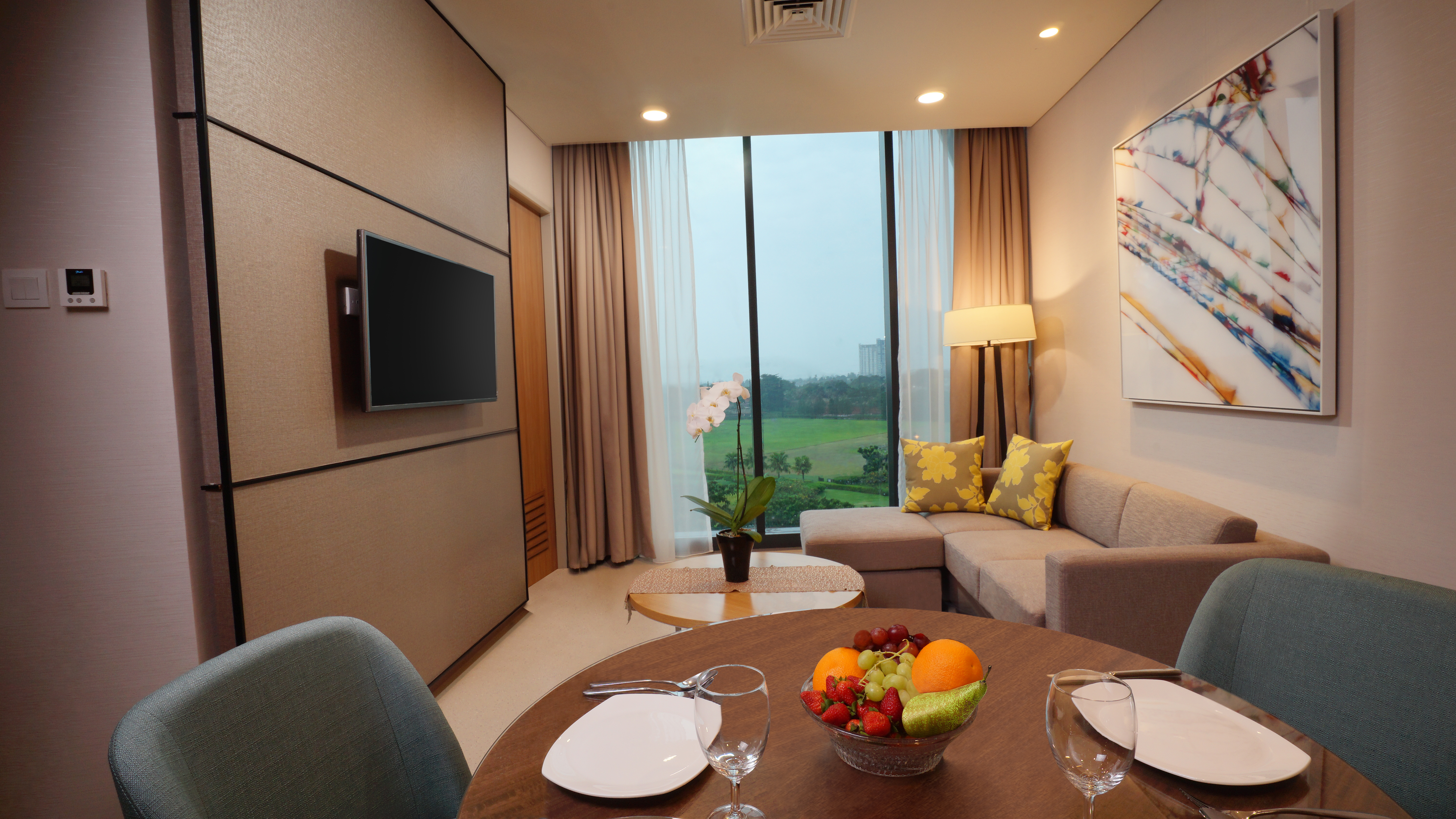 RS Pondok Indah Group's inpatient rooms offer serenity, privacy, and the comfort of service from a treatment room. 